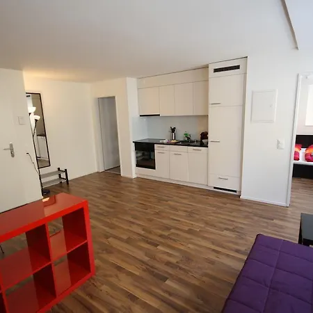 Hitrental Badenerstrasse Apartment