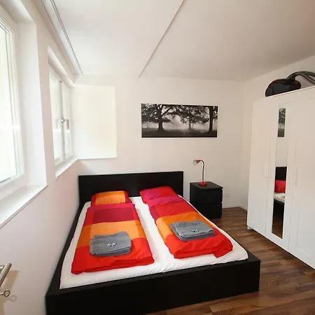 Hitrental Badenerstrasse Apartment
