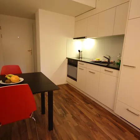 Hitrental Badenerstrasse Zurich